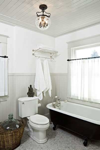Claw Foot Tubs Adding 19th Century Chic to Modern Bathroom