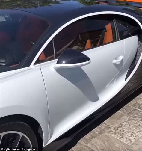 billionaire kylie jenner adds bugatti chiron   stable