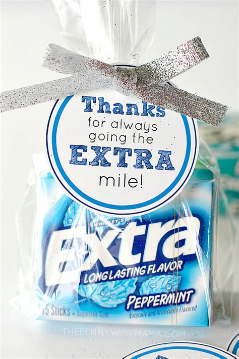 extra mile gift idea  printable tag