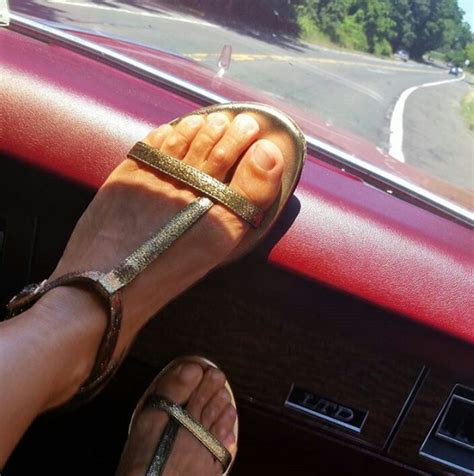 sarah jessica parker s feet