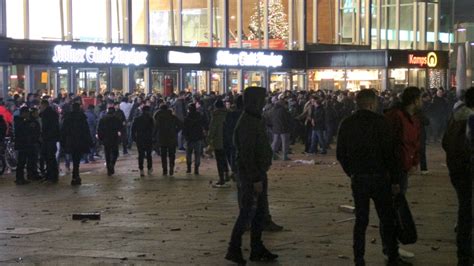 german police investigate whether new year s eve assaults are linked to