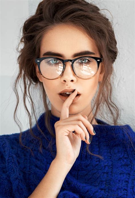 20 Best Eyewear Trends For Men And Women Glasses Trends