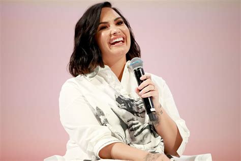 Demi Lovato Destaca Lo “hermoso” Que Fue Contarle A Sus
