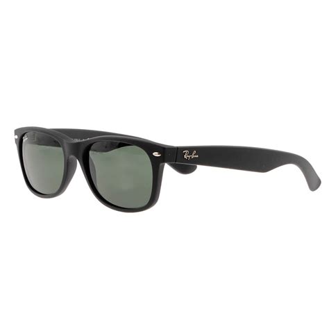 ray ban   wayfarer sunglasses matte black
