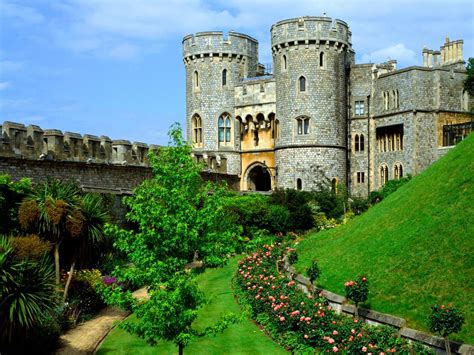 britains top  castles travel channel