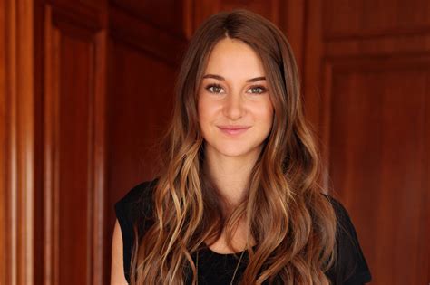 shailene woodley hot and sexy topless images videos beautiful lifestyle