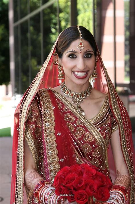 traditional dress jewelry  makeup indian bridal wedding dress