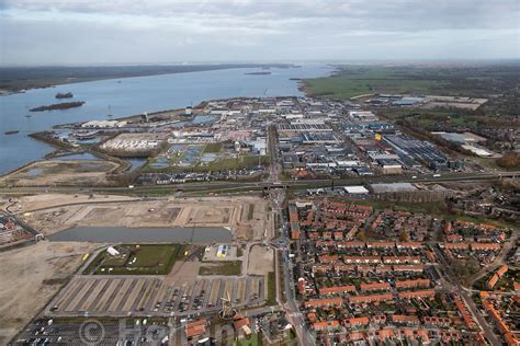 hollandluchtfoto harderwijk luchtfoto waterfront