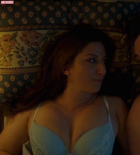 Chelsea Peretti Desnuda En Spinster