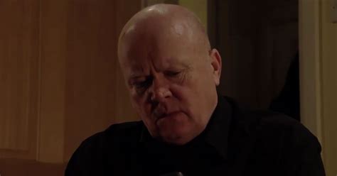 Eastenders Phil Mitchell Could Kill Hunter Owen After