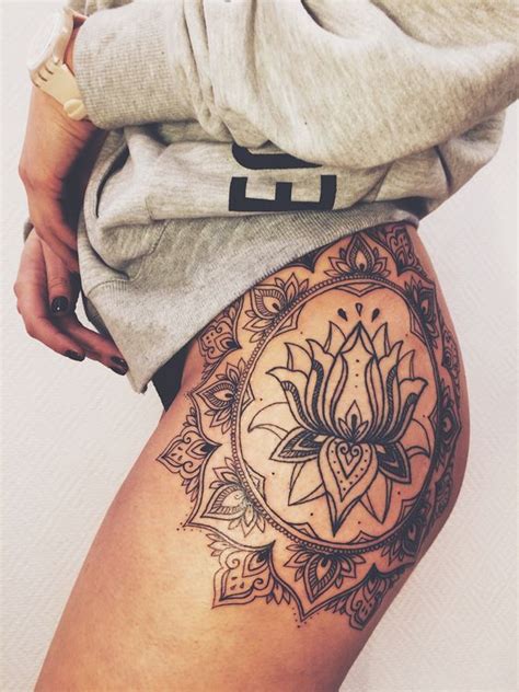Hip Tattoos 48 Most Beautiful And Irresistible Hip Tattoo
