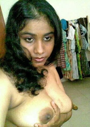 horny indian girl with extremely big boobs nude selfies indian nude girls
