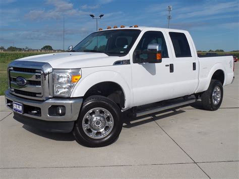 pre owned  ford   xlt wd crew cab