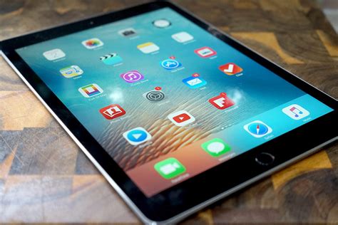 Apple To Ramp Up Production Of 10 5 Inch Ipad Pro