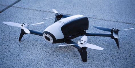 parrot anuncia el drone bebop  mas autonomia  mas rapidez ejutv