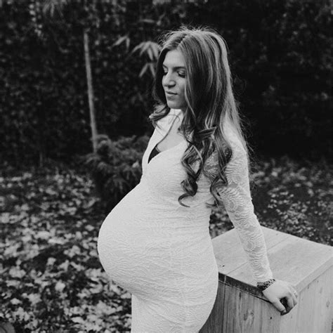 What To Do If You Get Pregnant Before Your Wedding Pregnant Bride