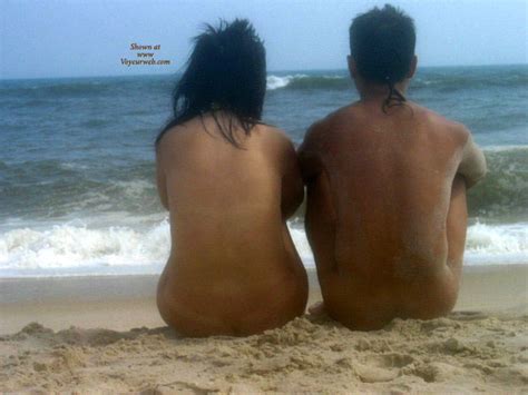 couple on beach december 2008 voyeur web