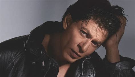 Shah Rukh Khan Remains Unfazed Amid Pathaan Controversy
