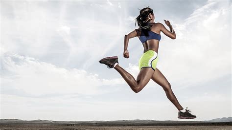 knee pain    quit running stylecaster