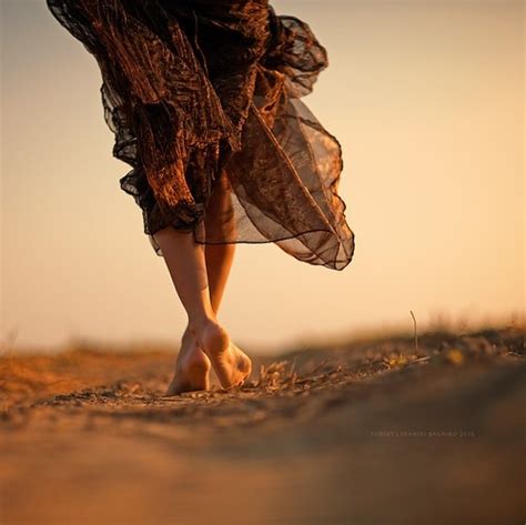 bokeh desert dress feet freedom girl image 39018 on