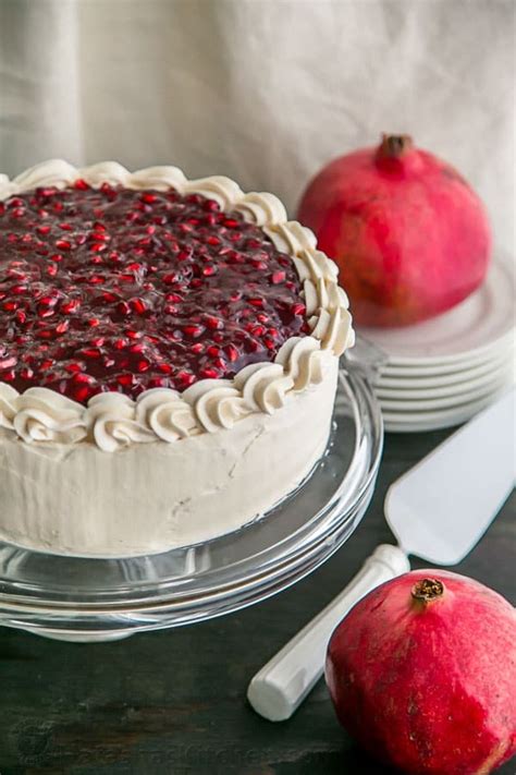 Christmas Pomegranate Cake Recipe