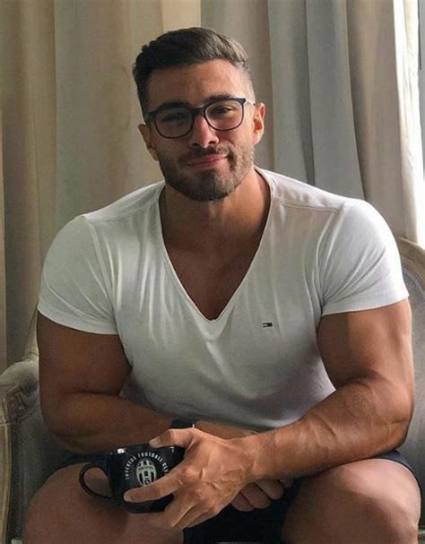 hottest guys with glasses lpsg