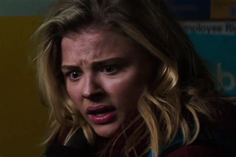 The 5th Wave Official Trailer Chloë Grace Moretz And Liev