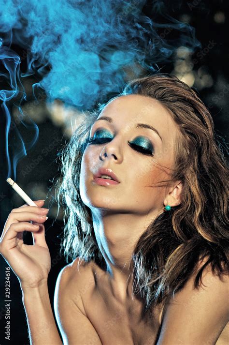 Sexy Girl Smoking Stock Foto Adobe Stock