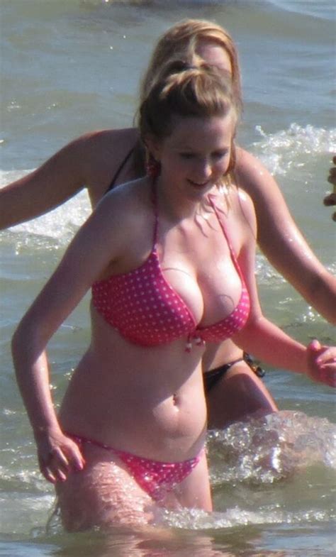 voyeuy busty teen blonde in bikini very big juggs