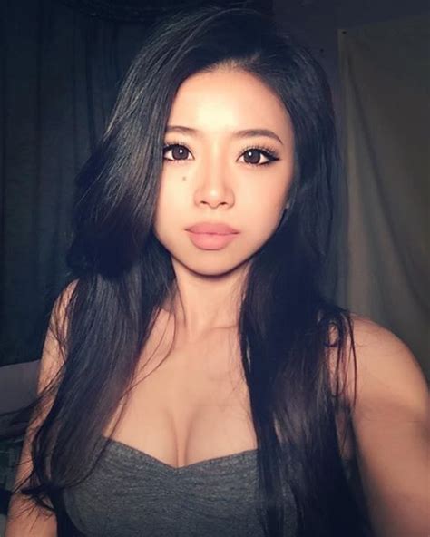 multilingual social network girls selfies asia girl