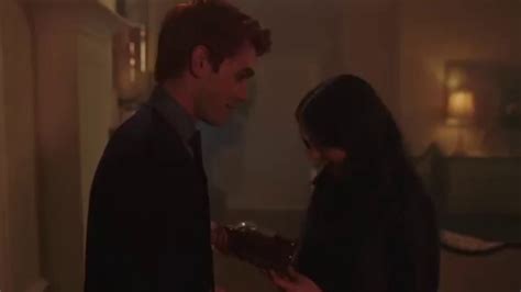 varchie deleted scenes riverdale season 2 youtube