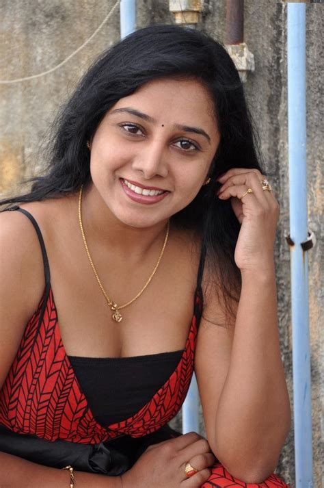 tamil actress hotpicz gayathri hot