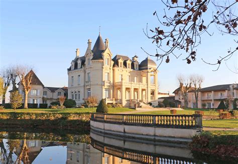 chateau grand barrail hotel review  fairy tale setting   heart  saint emilion
