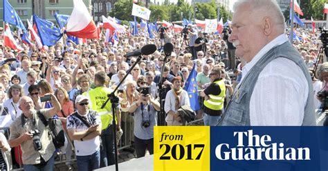 poland s former president lech wałęsa joins protest