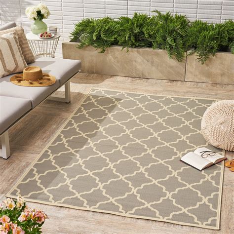 indoor outdoor geometric    area rug grey ivory walmartcom