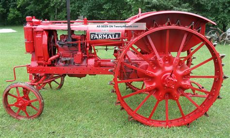 farmall  wide front full steel vintage tractor complete  plow