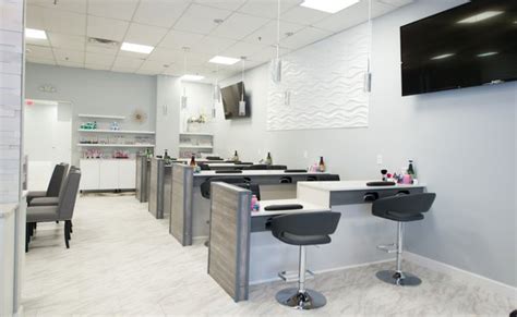 luxe nails  spa acton  reviews  great  acton