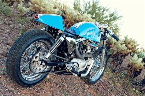 guide    ironhead sportster customs motos fosiles