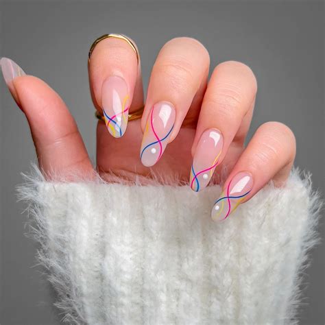 spring trend nail designs     wellness
