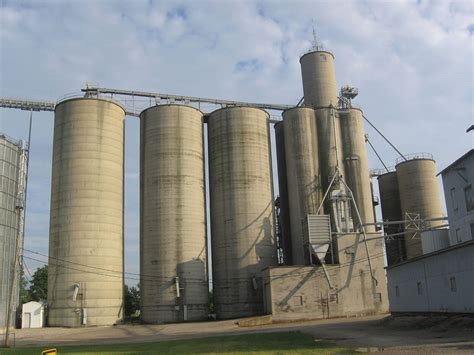 grain elevator grain storage harvesting processing britannica