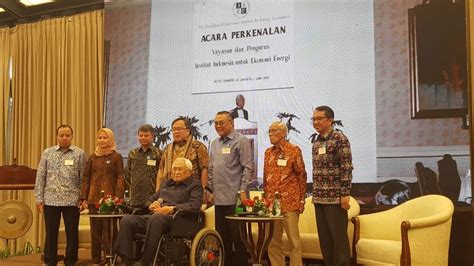indonesian energy economics forum   role  energy  mining  achieving indonesia