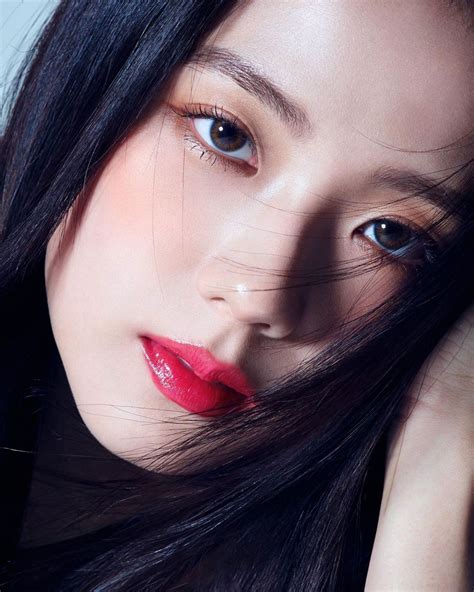 Blackpink Jisoo Vogue Korea Issue In Collaboration With