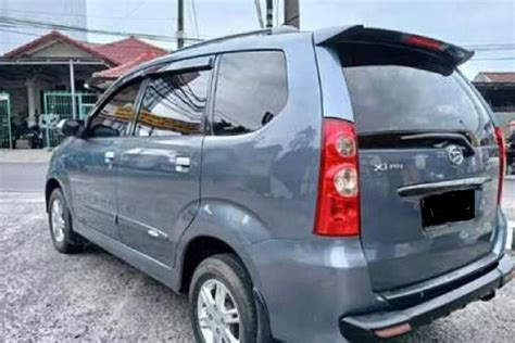 wow harga mobil bekas daihatsu xenia 2010 ulasan spesifikasinya untuk