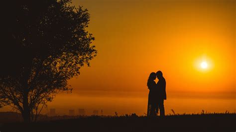 Couple Romantic Sunset 5k Wallpapers Hd Wallpapers