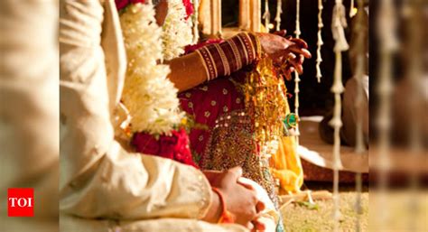 Why Most Indian Couples Are Divorcing After Honeymoon