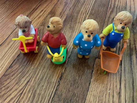 berenstein bears family figures  mcdonalds happy meal toys full set