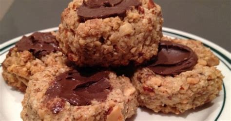 cocoa almond breakfast cookies vegan and gluten free mindbodygreen