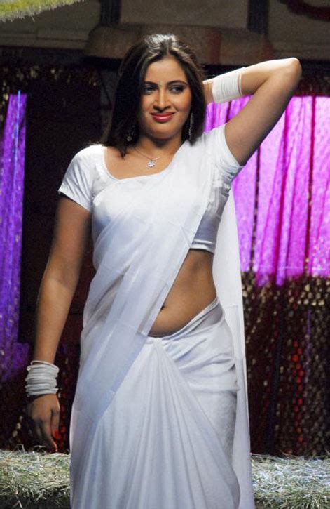 actress navaneet kaur awesome white saree exclsuive images gallery wihtout water mark beautiful