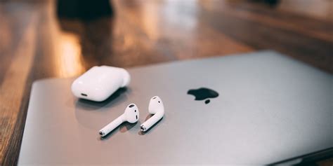 de airpods alle ins  outs voorn media
