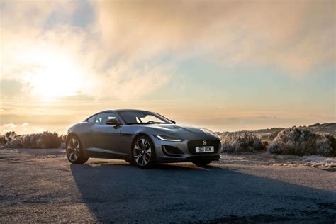 jaguar  type p  dynamic coupe neues modell leasing fuer  euro im monat brutto